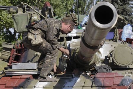 © Reuters. UN ACCORD DE CESSEZ-LE-FEU EN UKRAINE AURAIT ÉTÉ SIGNÉ À MINSK