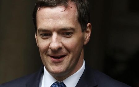 © Reuters. Reino Unido daría más poder a Escocia si rechaza independencia -Osborne