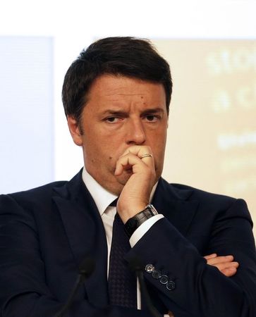 © Reuters. Italy's PM Renzi attends a news conference in Rome