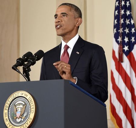 © Reuters. اوباما يقول انه لن يسمح بملاذ آمن لمتشددي الدولة الاسلامية