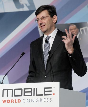 © Reuters. Vodafone dice estar abierto a un acuerdo con Liberty Global
