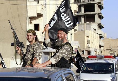 © Reuters. المشرعون يدعمون خطة اوباما الموسعة لقتال تنظيم الدولة الاسلامية