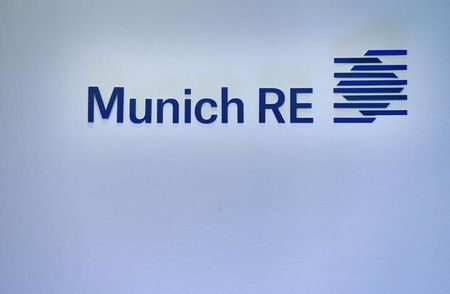 © Reuters. Logo of German Reinsurer Munich Re is pictured before company's annual news conference in Munich