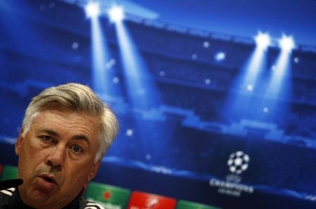 © Reuters. Ancelotti apuesta por la experiencia contra el Basilea