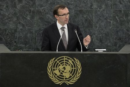 © Reuters. Norwegian Minister of Foreign Affairs Espen Barth Eide speaks at the 68th United Nations General Assembly in New York
