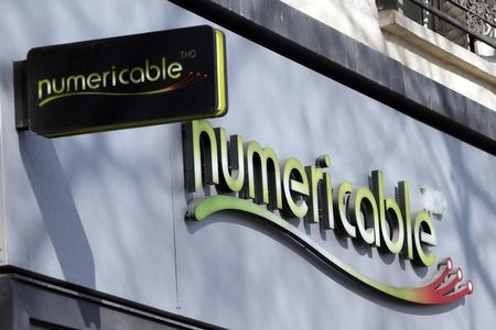 © Reuters. General view of the logo above a store of French cable operator Numericable in Paris