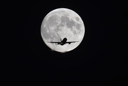 © Reuters. Heathrow eleva su proyección de tráfico de pasajeros para 2014