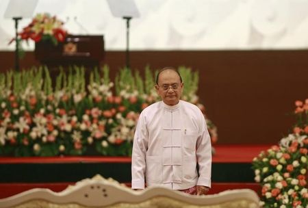 © Reuters. Myanmar's President Thein Sein attends opening ceremony for ASEAN foreign ministers' meeting, in Naypyitaw