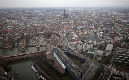 © Reuters. LES DÉPUTÉS VONT EXAMINER LE 18 NOVEMBRE LE TEXTE SUR LA RÉFORME TERRITORIALE 