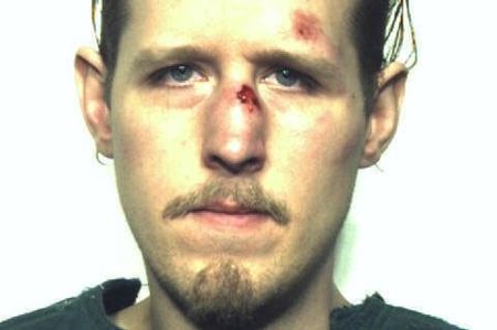 © Reuters. Eric Matthew Frein, 31, is pictured in this October 2014 handout photo