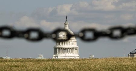 © Reuters. Republicanos pueden aprovechar baja popularidad de Obama en elecciones EEUU