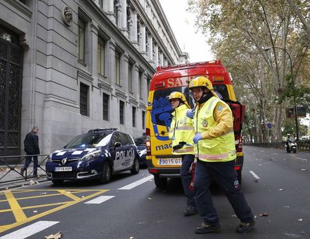 © Reuters. Dos heridos graves en un accidente laboral en el Banco de España