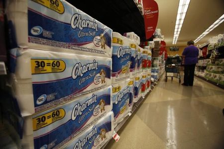 © Reuters. Charmin toilet paper, a product distributed by Procter & Gamble, is pictured on sale at a Ralphs grocery store in Pasadena