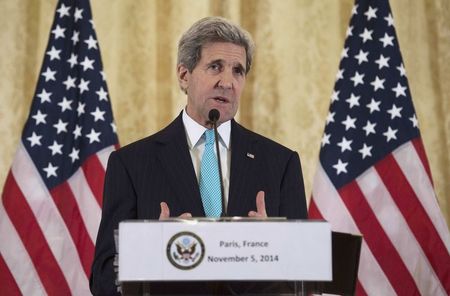 © Reuters. كيري: ابرام اتفاق نووي إيراني سيكون أصعب بعد 24 نوفمبر