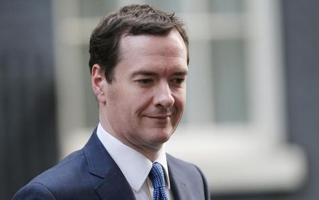 © Reuters. Britain's Chancellor of the Exchequer Osborne leaves Number 10 Downing Street in London