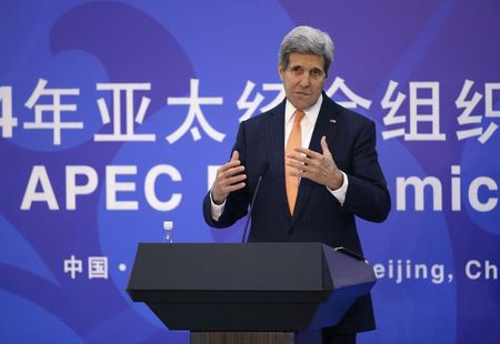 © Reuters. U.S. Secretary of State Kerry speaks to the media during a news conference on the sidelines of the APEC Summit in Beijing