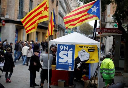 © Reuters. Cataluña llega al 9N con la ilusión de votar de forma simbólica