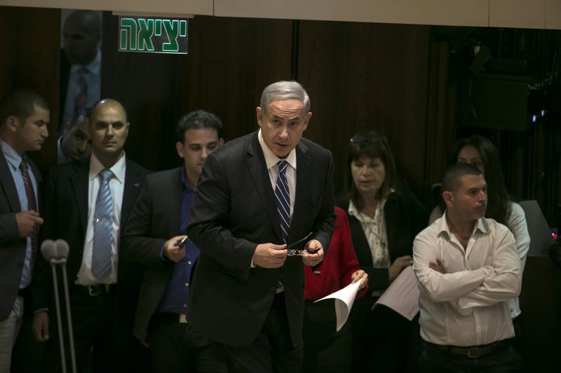 © Reuters. Israel's PM Netanyahu arrives before a vote to dissolve the Knesset in Jerusalem