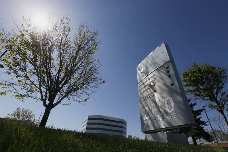 © Reuters. The head offices of Valeant Pharmaceuticals International Inc. are seen in Laval, Quebec