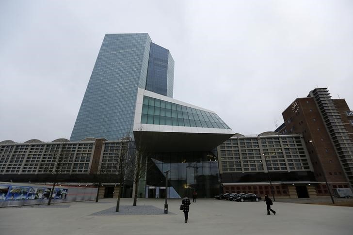 © Reuters. Banca española pedirá cerca de 22.000 mlns a BCE en subasta de liquidez