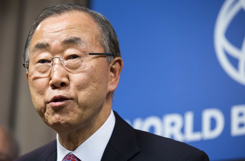 © Reuters. Secretário-geral da ONU, Ban Ki-moon, fala com jornalistas em Washington