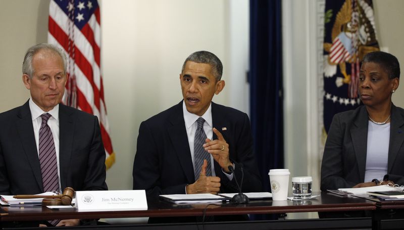 © Reuters. Obama durante reunião na Casa Branca