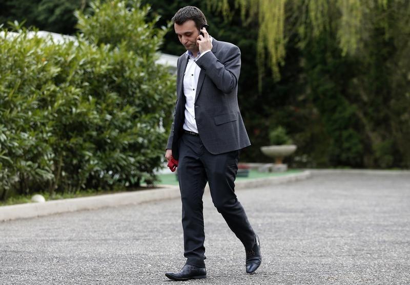 © Reuters. PHILIPPOT VA PORTER PLAINTE CONTRE CLOSER APRÈS SON OUTING