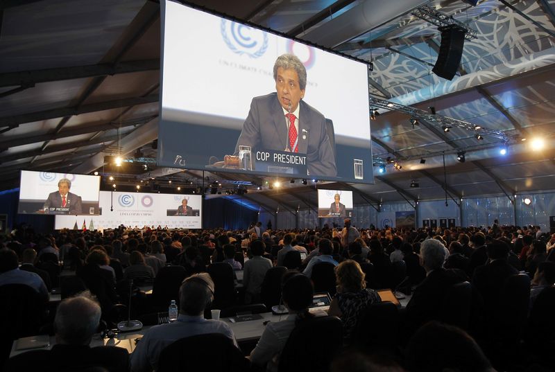 © Reuters. PROLONGATIONS DES DISCUSSIONS SUR LE CLIMAT À LIMA