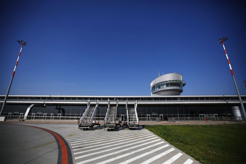 © Reuters. Passenger stairs are seen in front of the airport in Lodz