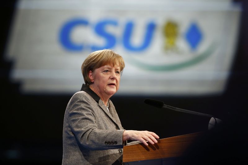 © Reuters. German Chancellor Merkel addresses the CSU party congress in Nueremberg