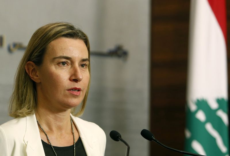 © Reuters. European Union High Representative for Foreign Affairs and Security Policy Federica Mogherini speaks during a news conference after meeting with Lebanon's Prime Minister Tammam Salam at the government palace in Beirut