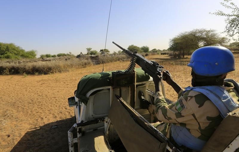 © Reuters. الأمم المتحدة:يوناميد لن تغادر دارفور وسط تصاعد العنف