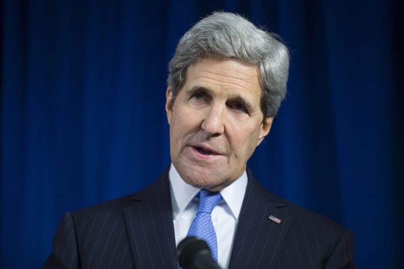 © Reuters. Secretário de Estado norte-americano John Kerry faz discurso em Londres