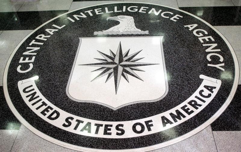 © Reuters. The logo of the U.S. Central Intelligence Agency is shown in the lobby of the CIA headquarters in La..