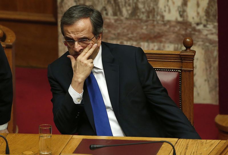 © Reuters. Greek Prime Minister Antonis Samaras is seen inside the parliament during Presidential vote