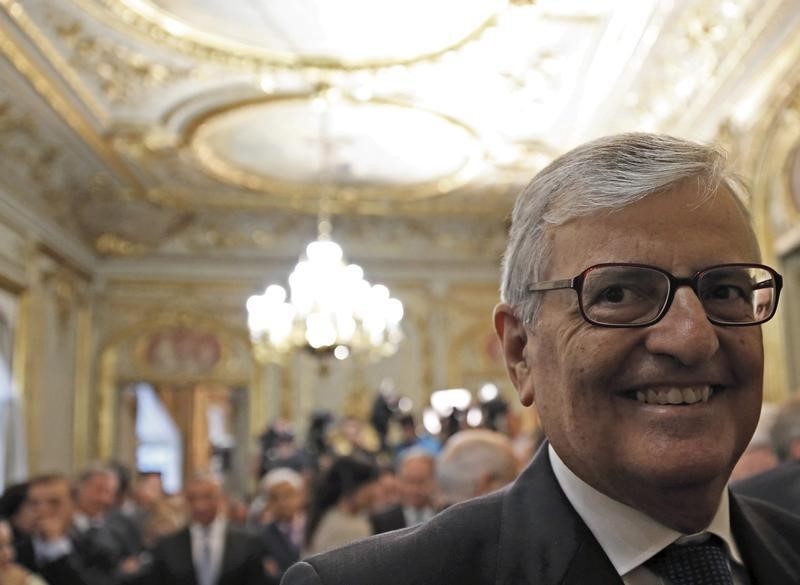 © Reuters. El fiscal general del Estado, Eduardo Torres-Dulce, presenta su dimisión