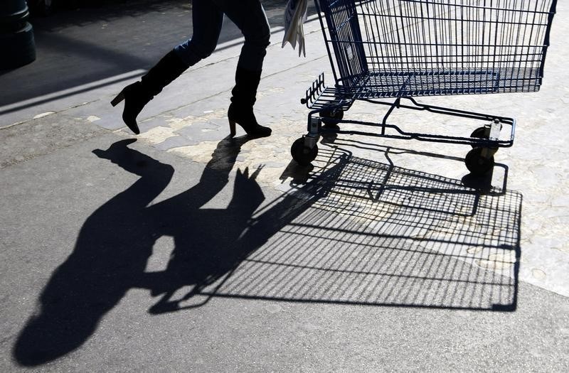 © Reuters. AMENDES POUR ENTENTE ENTRE FABRICANTS DE PRODUITS D'HYGIÈNE ET D'ENTRETIEN