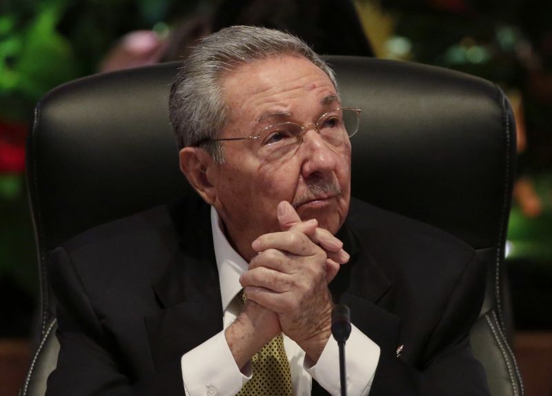 © Reuters. Presidente de Cuba, Raúl Castro, durante cúpula da Alba em Havana