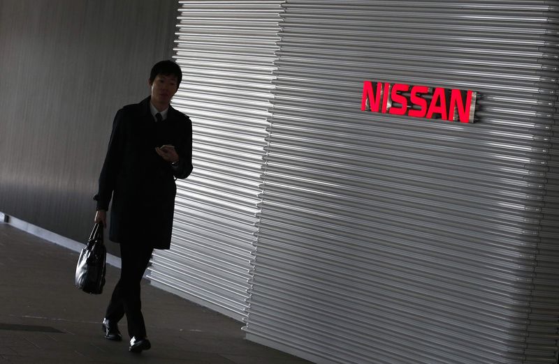 © Reuters. NISSAN ET RENAULT SUSPENDENT DES COMMANDES EN RUSSIE