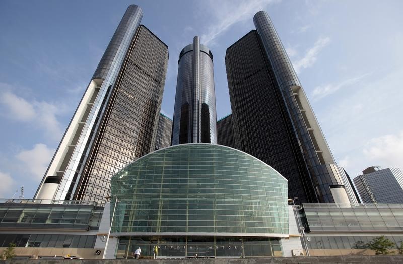 © Reuters. General Motors Global Headquarters is seen before the start of GM's annual meeting of stockholders in Detroit