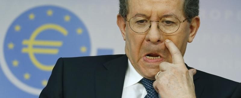 © Reuters. LE VICE-PRÉSIDENT DE LA BCE ÉVOQUE UNE INFLATION NÉGATIVE