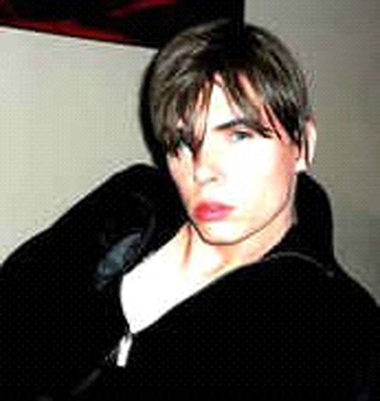 © Reuters. File photo of Rocco Luka Magnotta, also known as Eric Clinton Newman and Vladimir Romanov, is shown in this undated handout photo released by Montreal Police