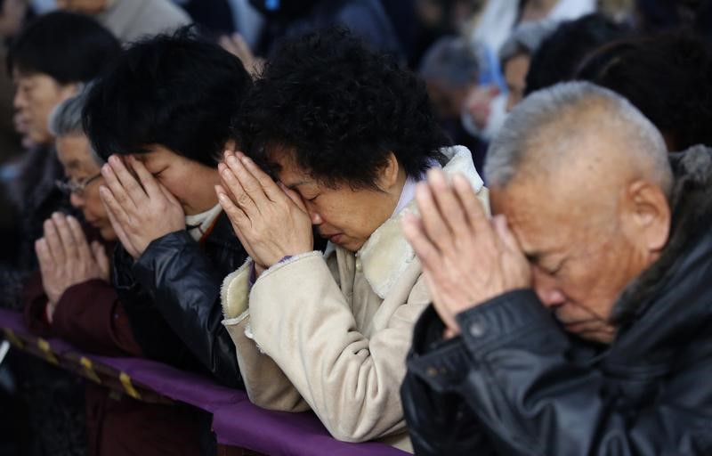 © Reuters. الصين تعتزم نشر قائمة بأماكن العبادة القانونية على الانترنت