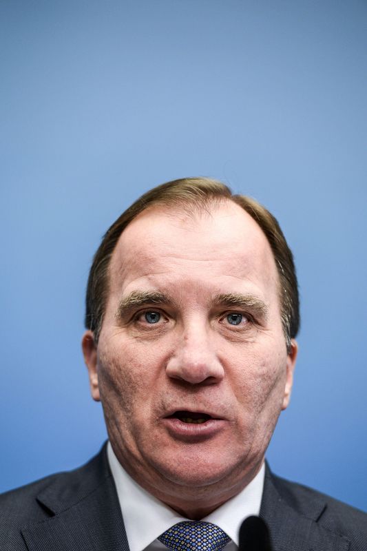© Reuters. رئيس وزراء السويد يتخلى عن الدعوة لانتخابات مبكرة
