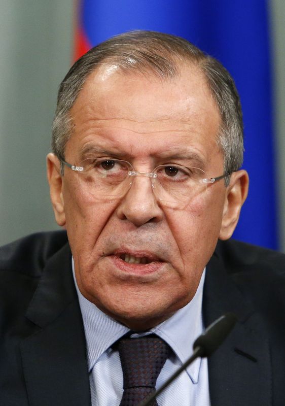 © Reuters. O ministro russo das Relações Exteriores, Sergei Lavrov, fala durante coletiva em Moscou