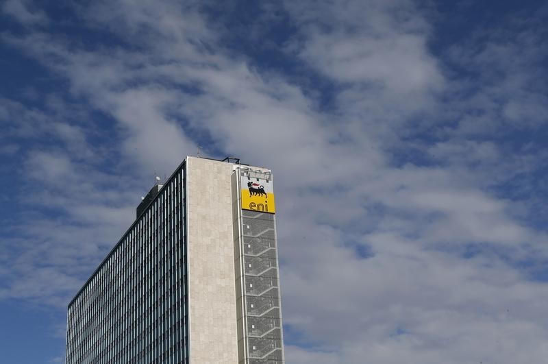 © Reuters. The logo of oil company Eni-Saipem is pictured at its headquarters in Rome