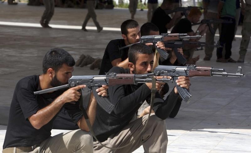 © Reuters. تقرير خاص - العراقيون يتفكرون في مصير بلادهم المفتتة
