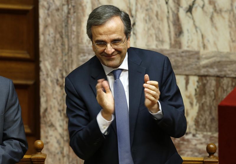 © Reuters. اليونان تحل البرلمان رسميا قبل انتخابات تشريعية