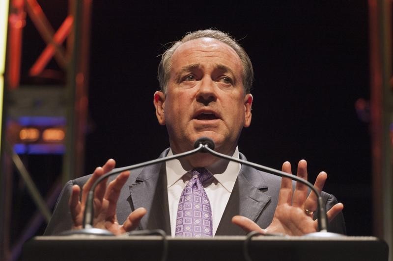 © Reuters. Former Arkansas Governor Huckabee speaks at the Family Leadership Summit in Ames