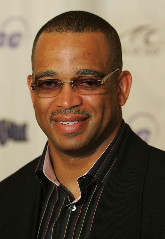 © Reuters. File photo of ESPN Sportscaster Stuart Scott arriving at Tiger Jam VIII at Mandalay Bay in Las Vegas.